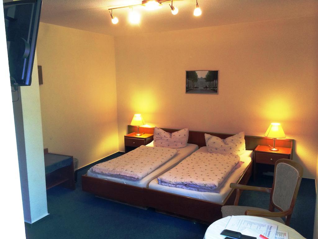Pension Sanssouci Potsdam Room photo